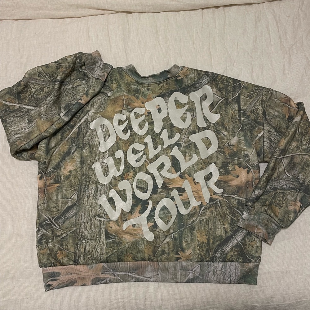 Kacey Musgraves Deeper Well Camo Sweatshirt | Size XL
